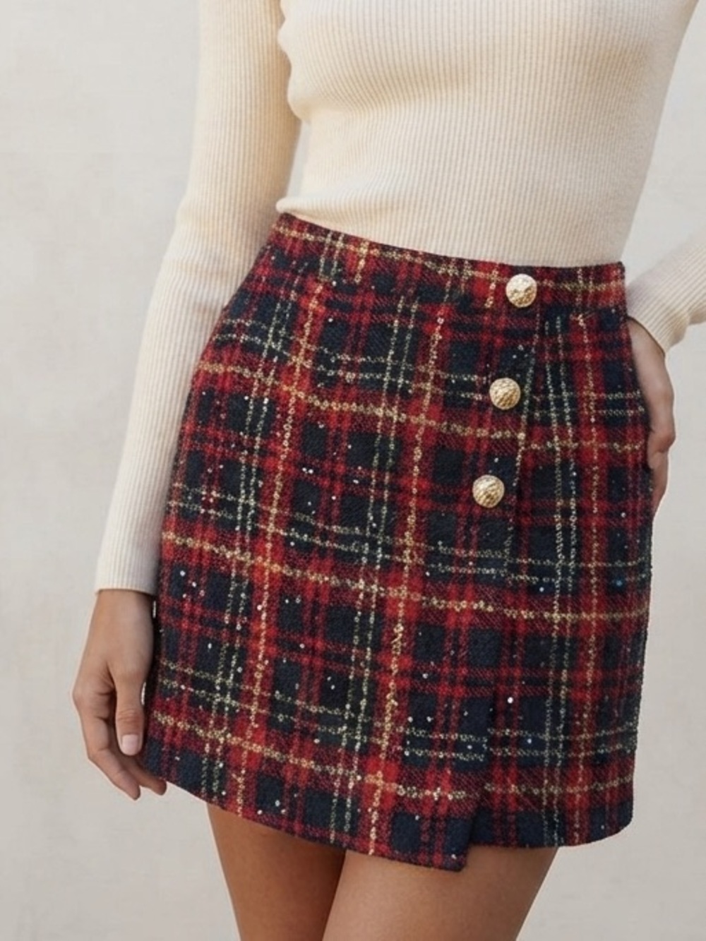 NWT Lulus Plaid Tweed Mini Skirt with Decorative Buttons Size Small